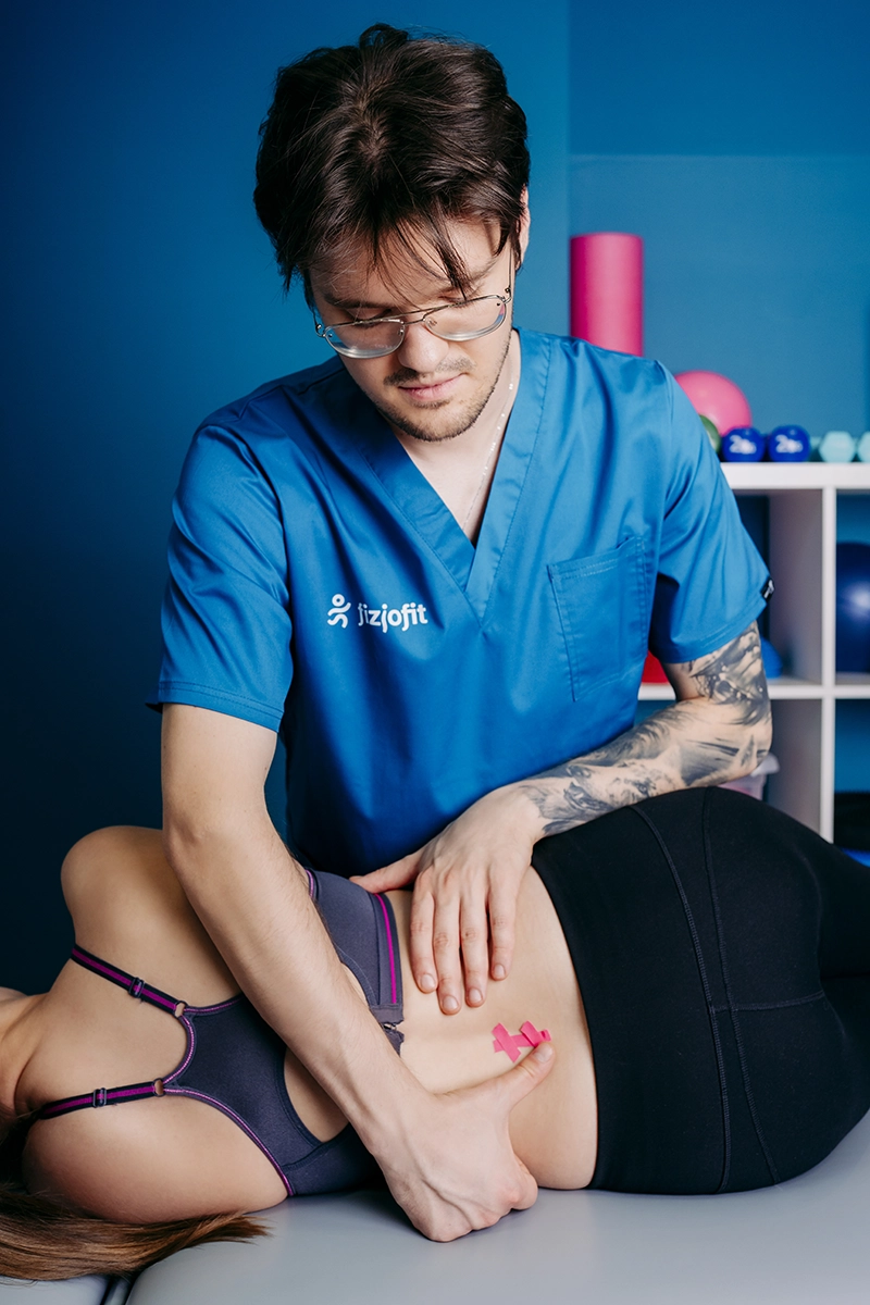 Blizna po operacji kręgosłupa – Fizjofit Białystok terapia poprawiająca ruchomość i komfort